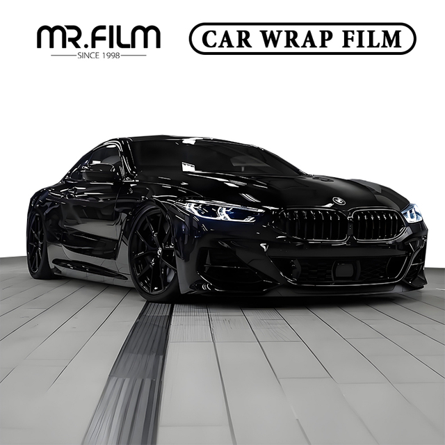 فيلم حماية لتغليف السيارة باللون الأسود من ساموراي لتغيير اللون تلقائيًا