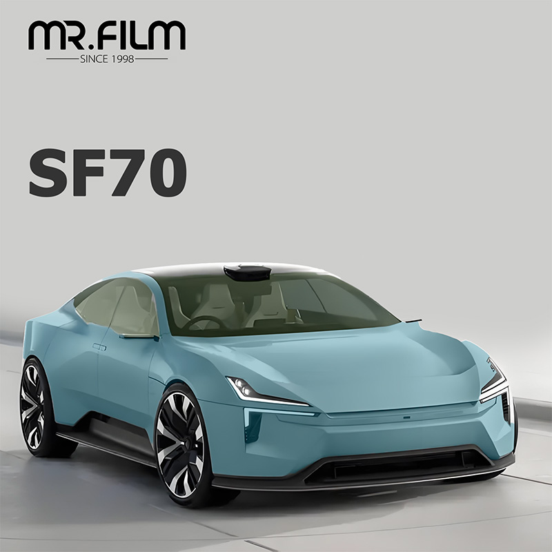 فيلم حماية لنافذة السيارة بالأشعة فوق البنفسجية