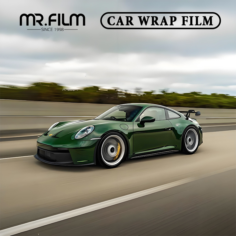 فيلم تغليف السيارة فائق اللمعان باللون الأخضر الداكن لسيارات السيدان الفاخرة