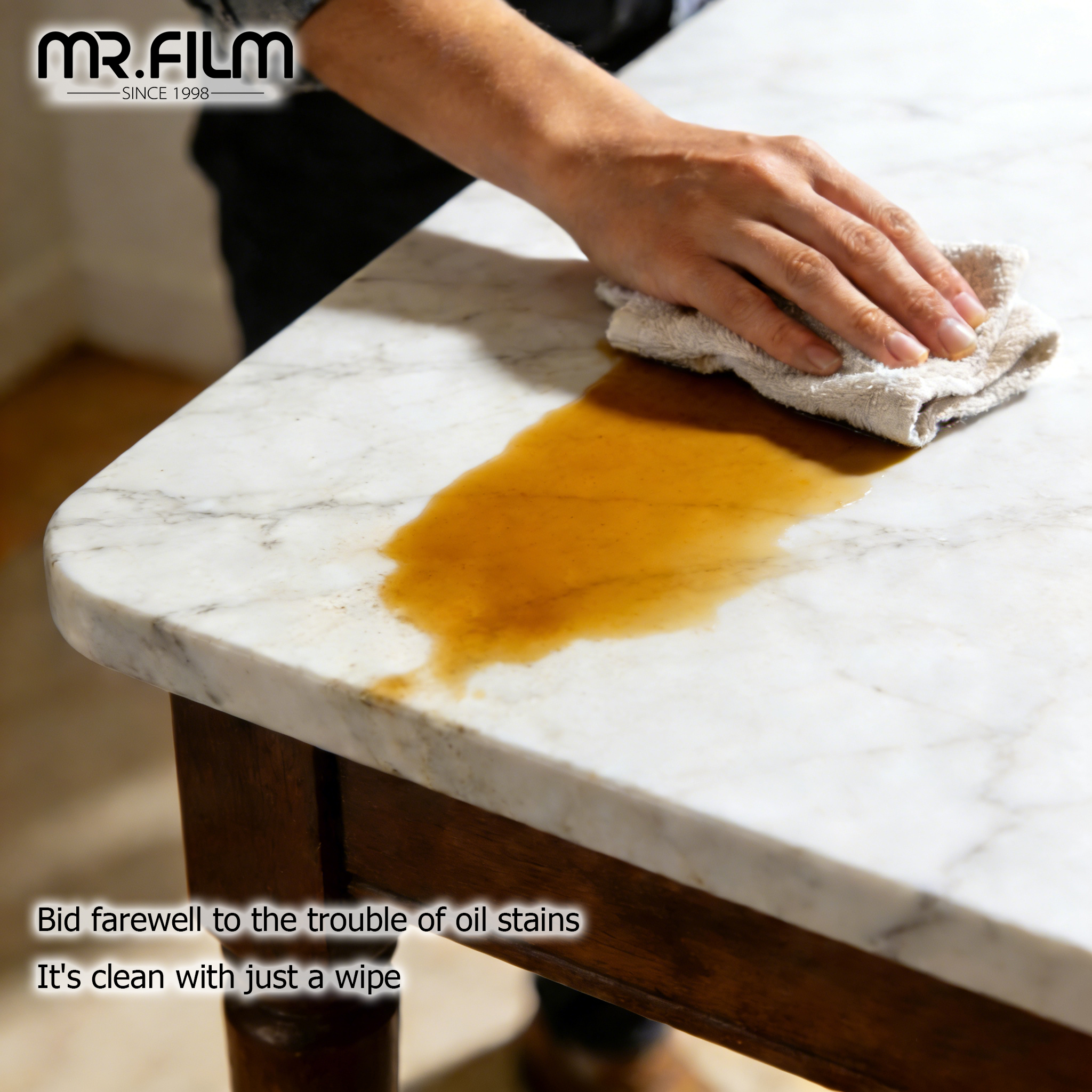 لوح زجاجي ناعم فائق الوضوح، لون ذاتي اللصق