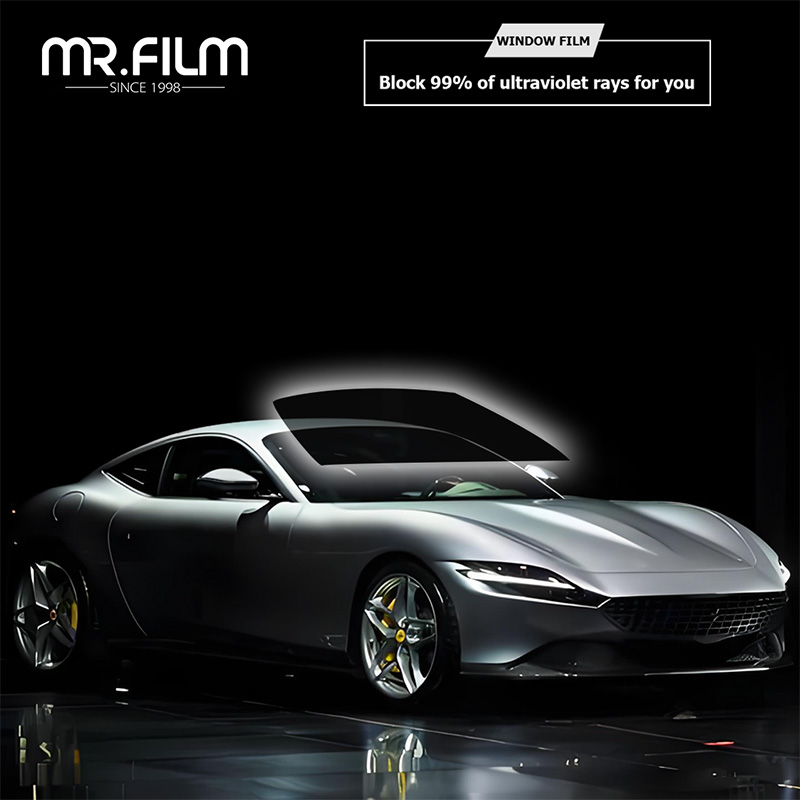 فيلم زجاجي لتظليل نافذة السيارة الخصوصية